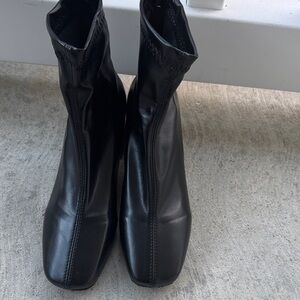 SHEIN Sleek Black Ankle Booties